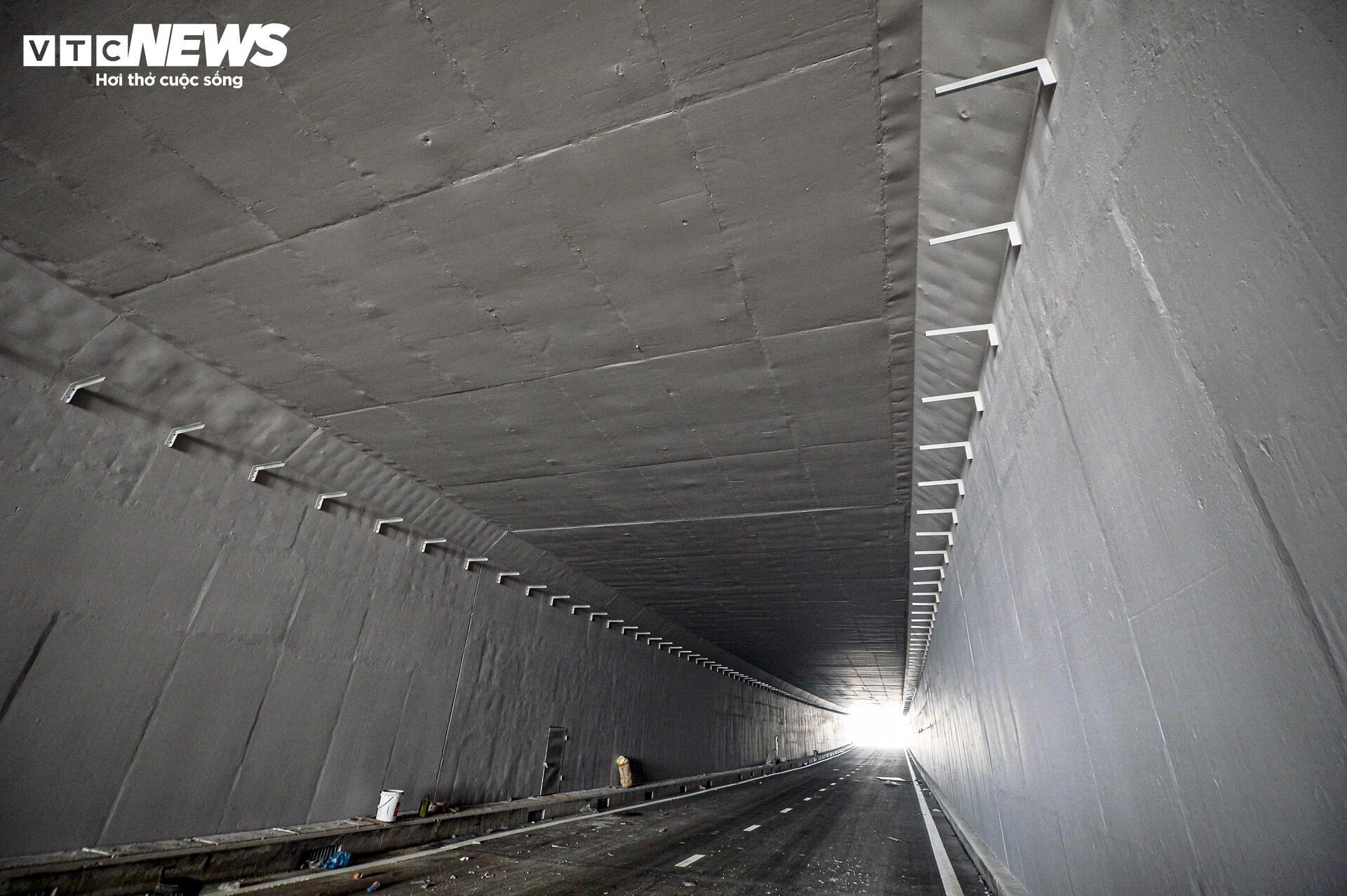 Diện mạo hầm chui gần 800 tỷ đồng ở Hà Nội trước ngày thông xe - Ảnh 9