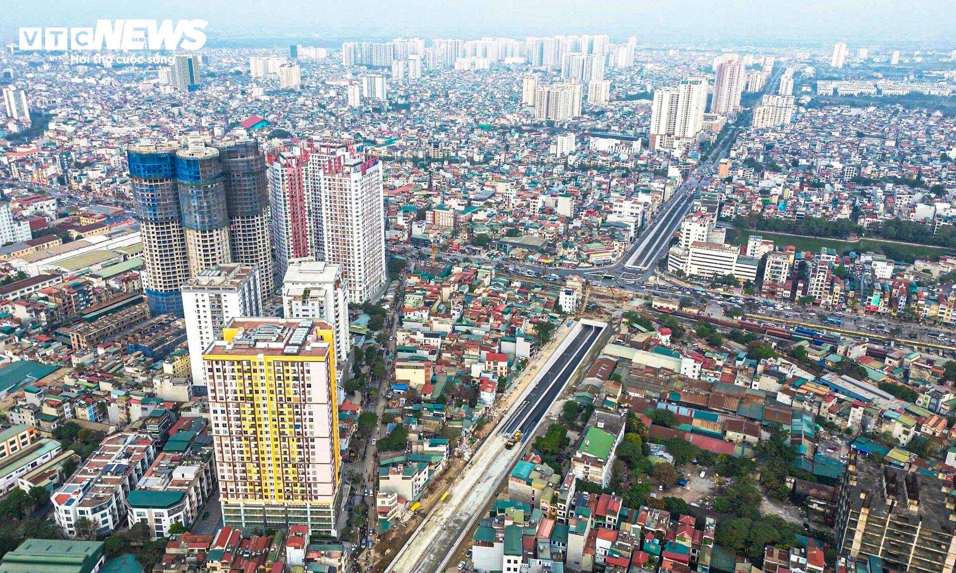 Toàn cảnh các dự án giao thông trọng điểm ở Hà Nội đồng loạt thông xe trước Tết - Ảnh 1