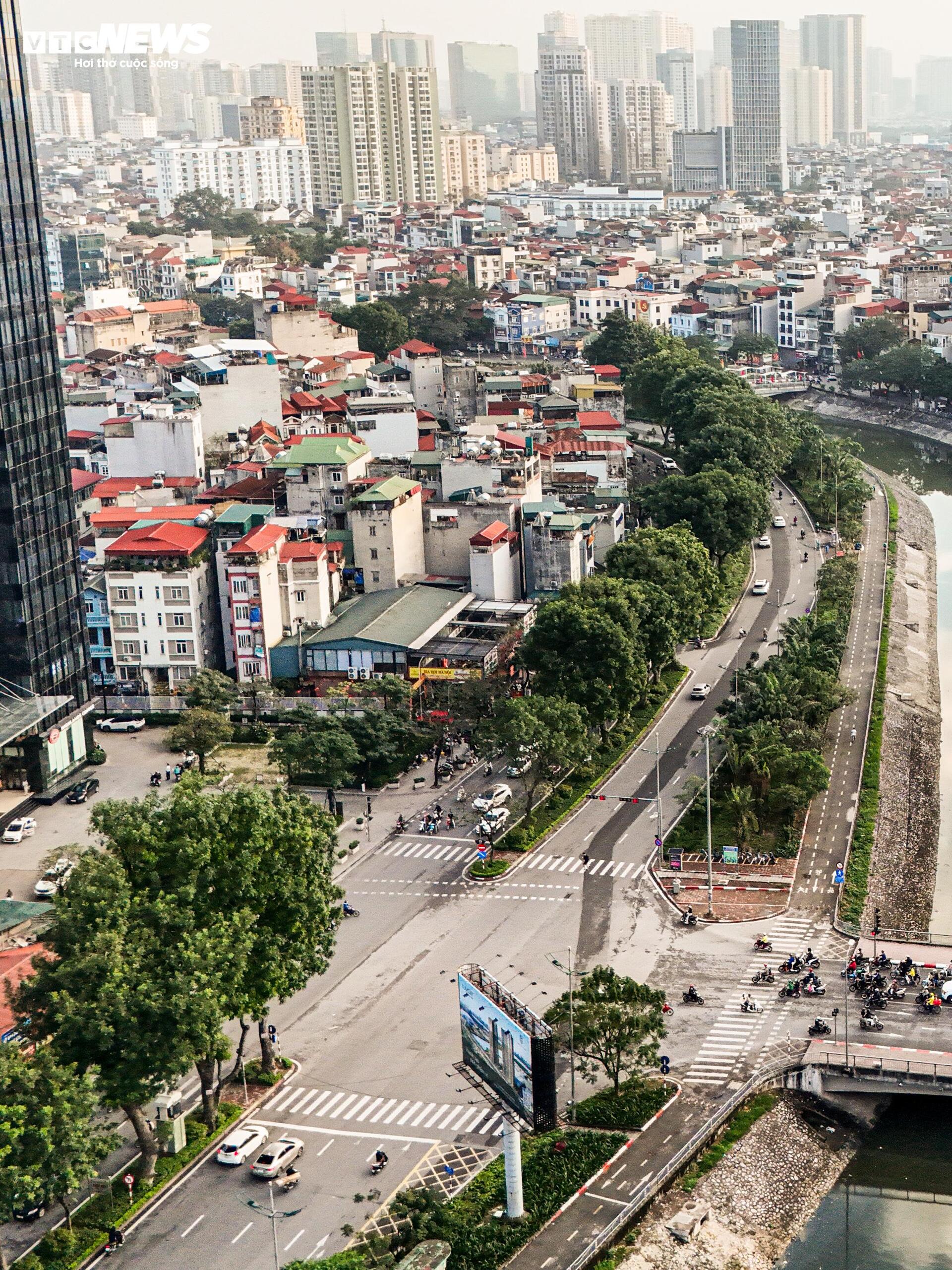 Hiện trạng đường Láng trước đề xuất mở rộng lên gần 54m - Ảnh 7