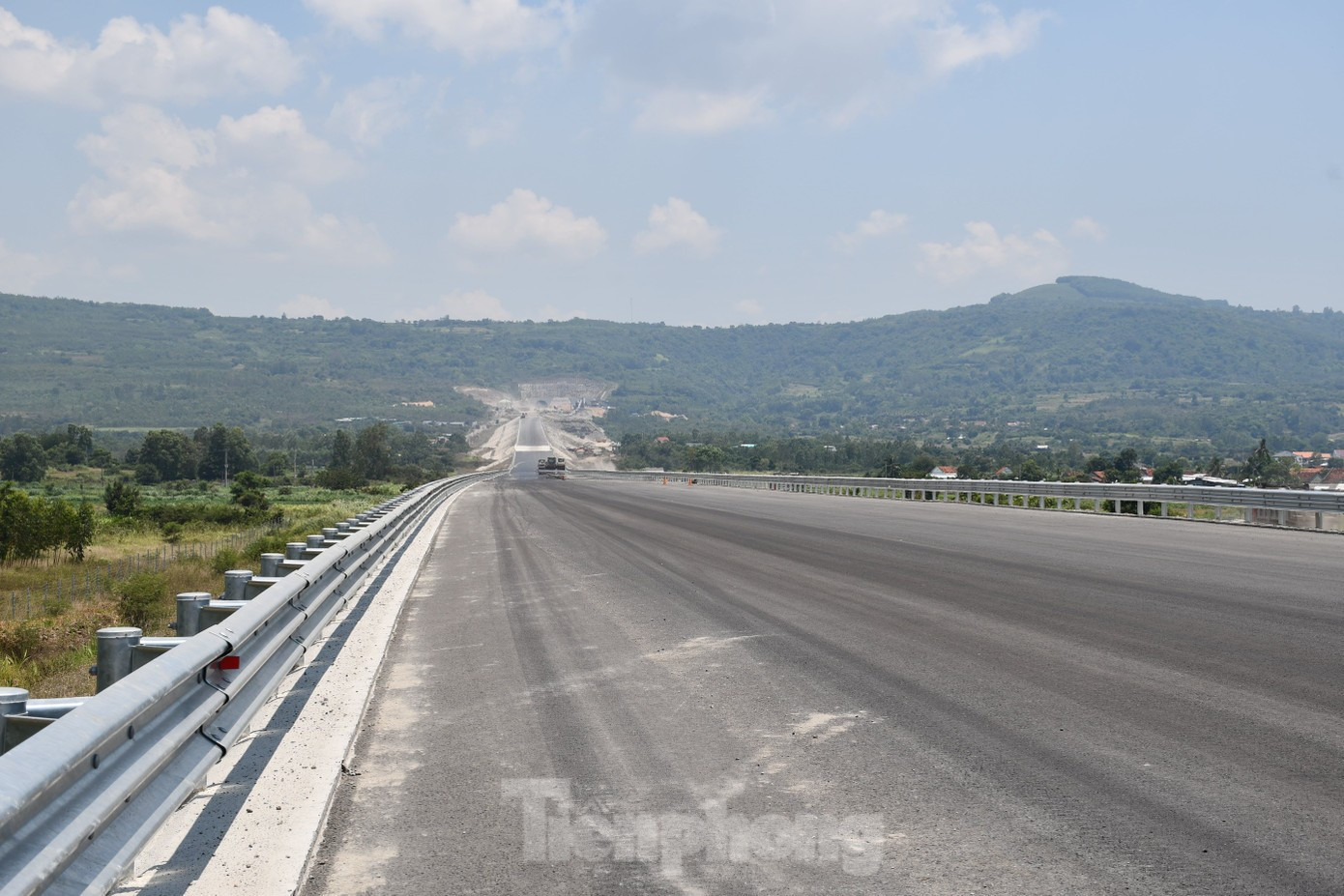 Đề xuất dừng thông xe cao tốc Chí Thạnh - Vân Phong dịp Tết - Ảnh 1