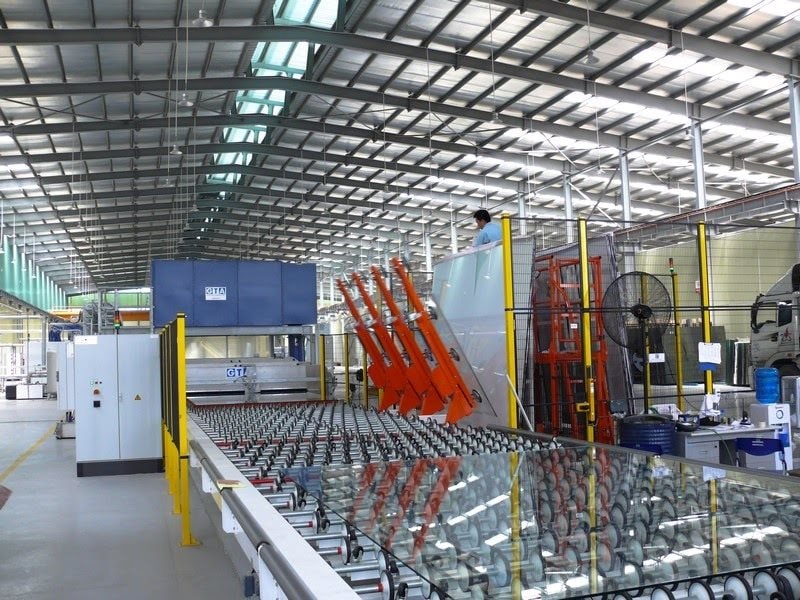 Tin vui cho Viglacera: Thuế chống bán phá giá tạm thời đối với kính xây dựng có hiệu lực từ tuần sau - Ảnh 1