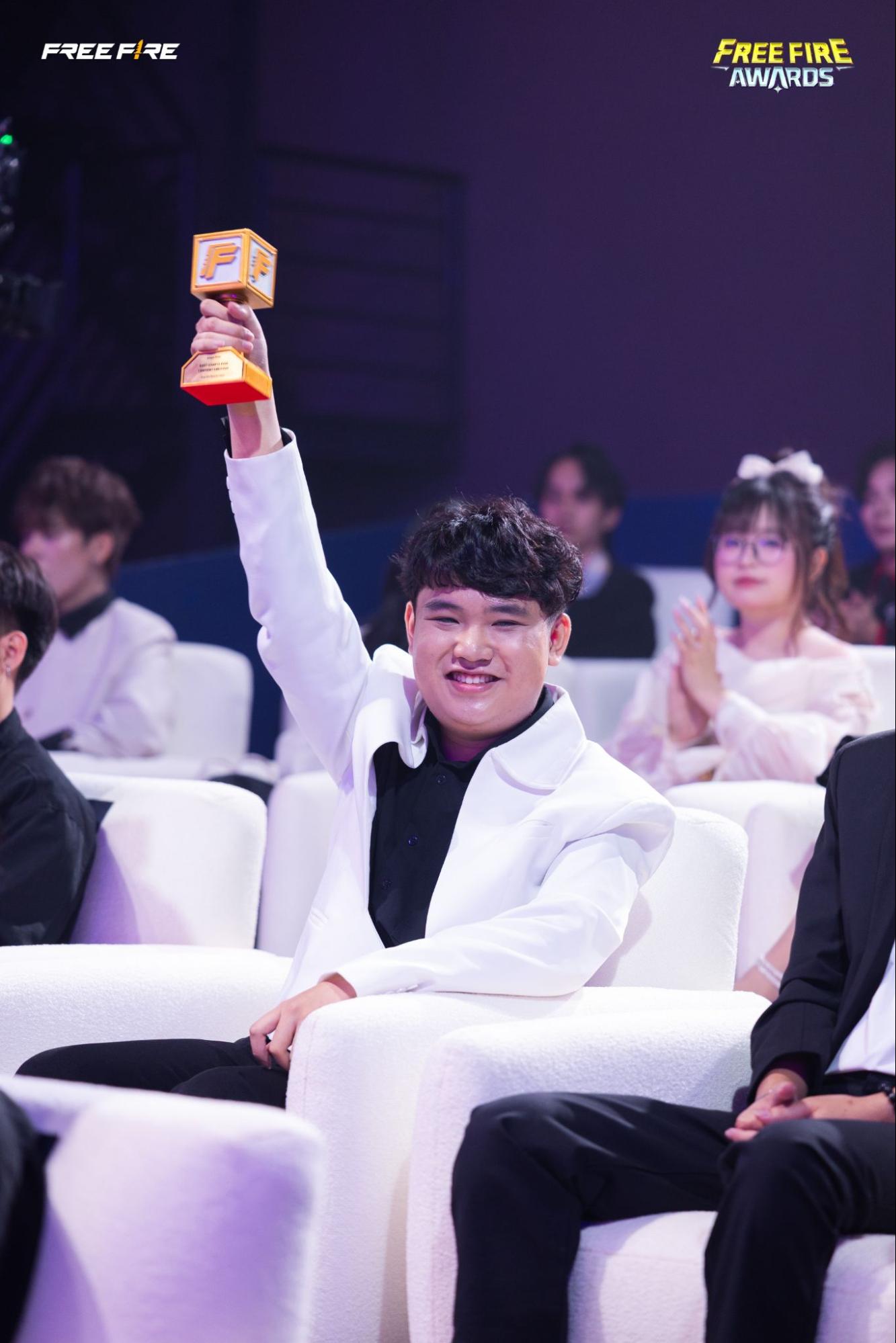 Những khoảnh khắc ấn tượng nhất tại đêm Gala Free Fire Awards 2025 - Ảnh 11