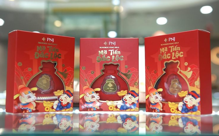 Vàng phá đỉnh 185 triệu: PNJ tung "vũ khí" gì mà quỹ của Bill Gates phải gom gấp cổ phiếu trước ngày Thần Tài? - Ảnh 2