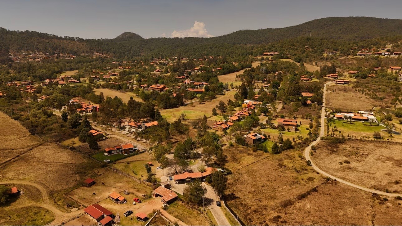 Bên trong biệt thự nơi trùm ma tuý khét tiếng Mexico bị phục kích - Ảnh 3