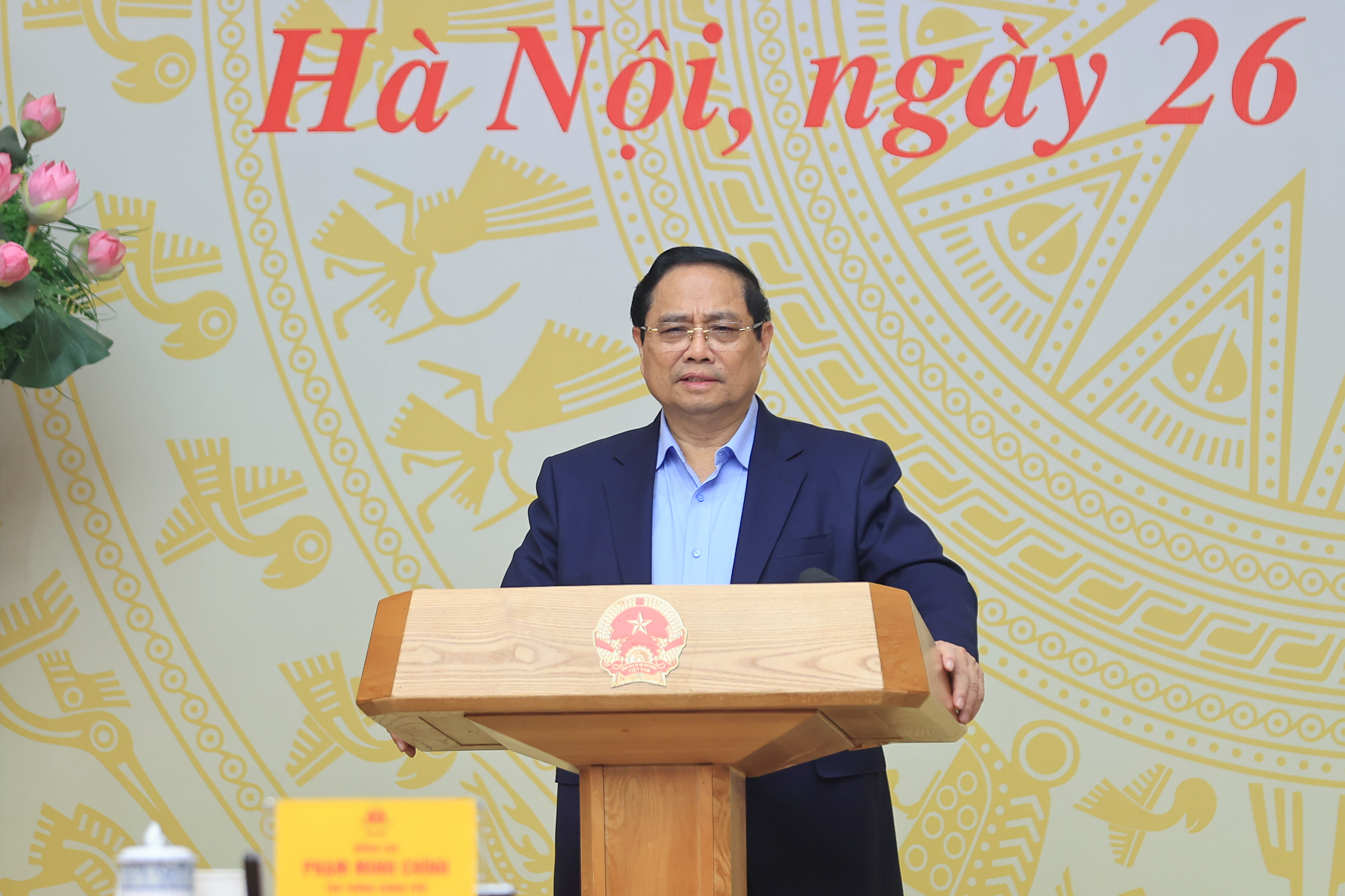 Thủ tướng: Ngân hàng Nhà nước kiểm soát chặt tín dụng bất động sản đầu cơ - Ảnh 1