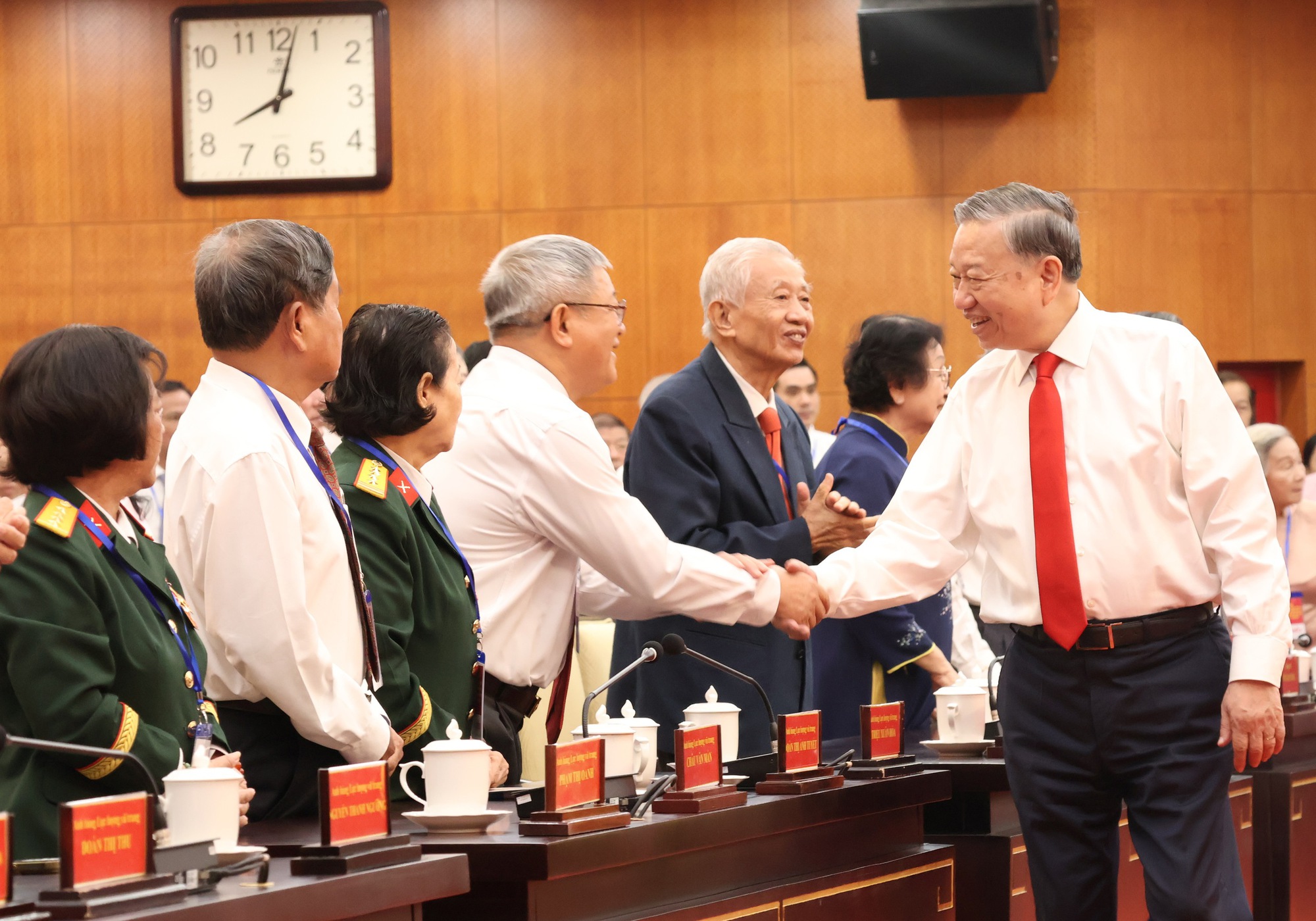 Tổng Bí thư Tô Lâm: TPHCM là nơi Trung ương yên tâm giao việc lớn - Ảnh 8