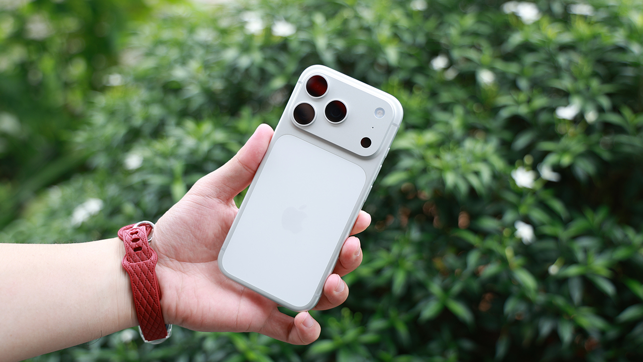 Nhiều mẫu iPhone 17 đang giảm giá mạnh sát Tết - Ảnh 2