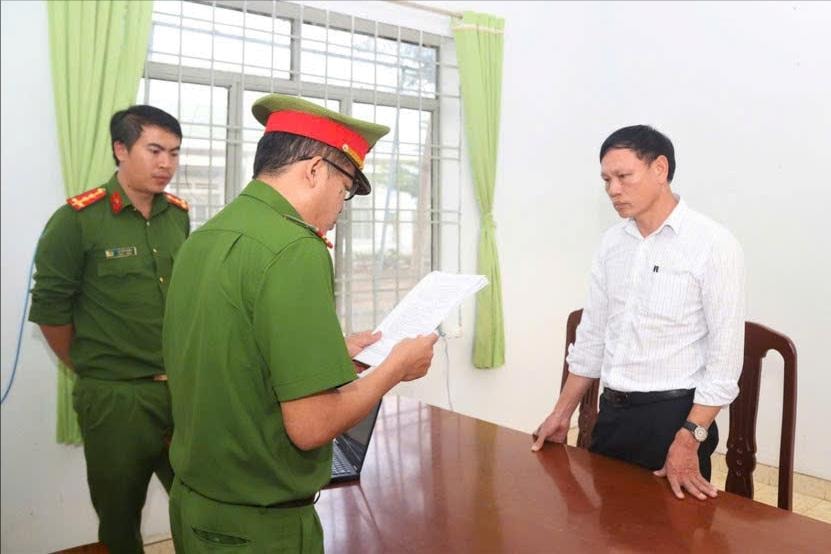 Cán bộ địa chính xã lừa đảo tiền tỉ của nhiều người ở Lâm Đồng - Ảnh 1