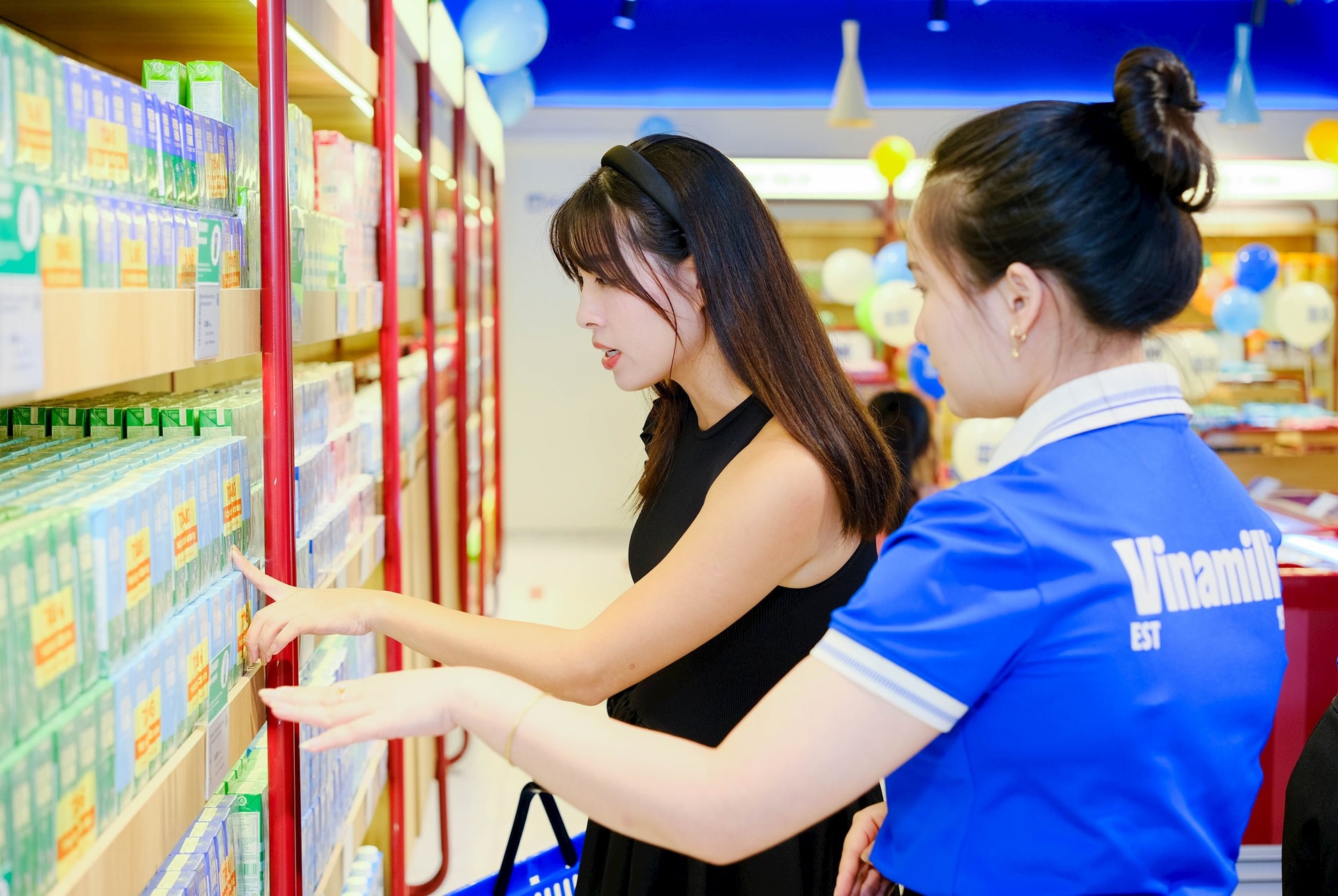 Quý 4/2025: Vinamilk tiếp tục lập đỉnh doanh thu mới, vượt mốc 17 nghìn tỷ đồng - Ảnh 2