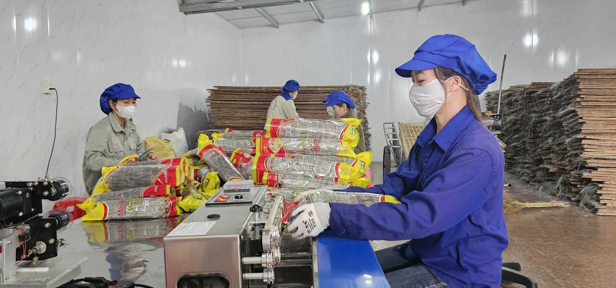 Đặc sản "cháy hàng" dịp Tết: Giúp chàng trai 25 tuổi cán mốc doanh thu 10 tỷ đồng - Ảnh 2