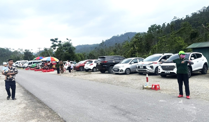 Miễn phí vé trông giữ xe tại Yên Tử từ mùng 4 Tết - Ảnh 1