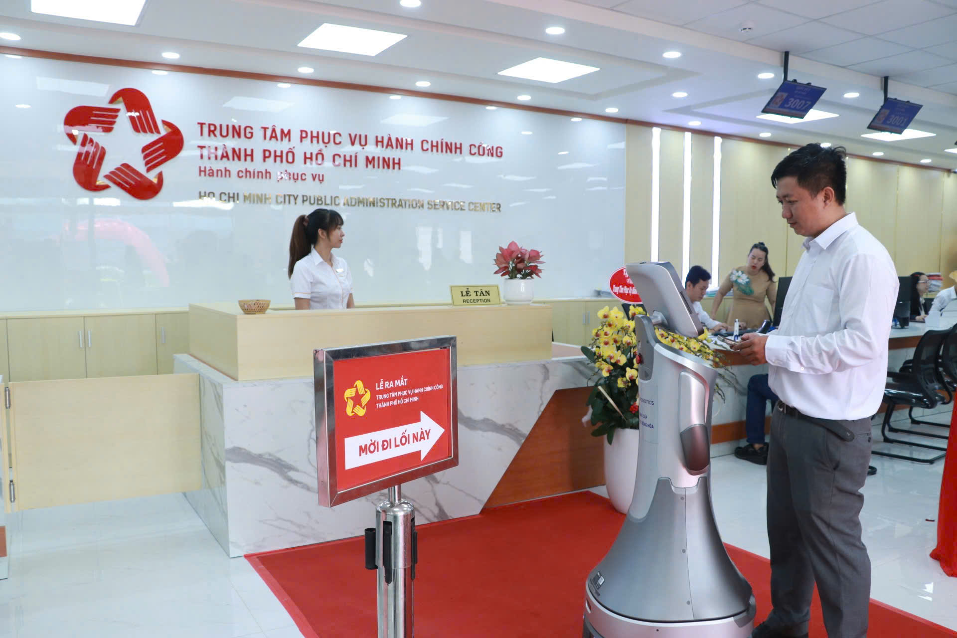 Mùa xuân đầu tiên của siêu đô thị TPHCM - Ảnh 7