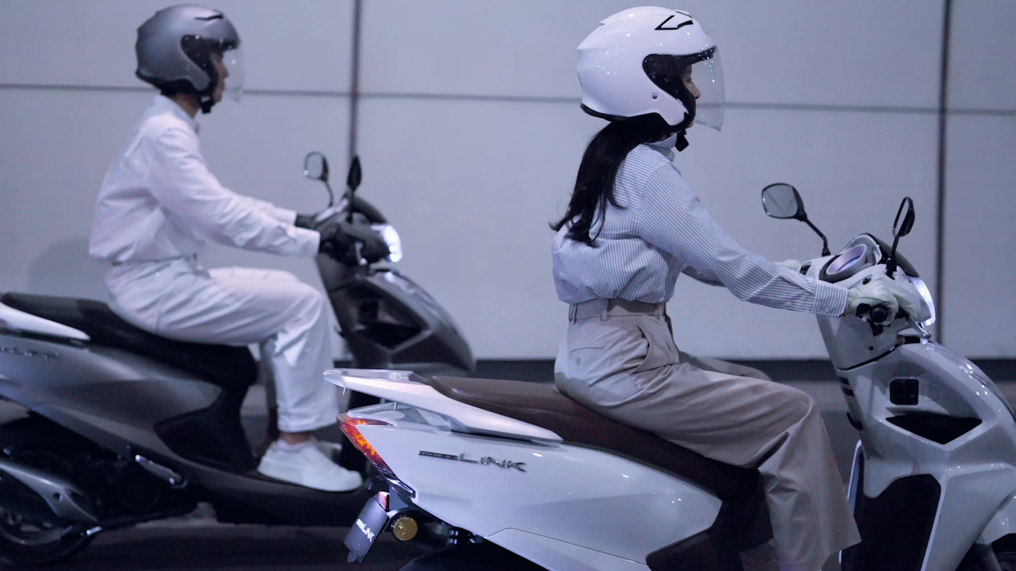 Lộ diện xe tay ga mới của Honda - Ảnh 8