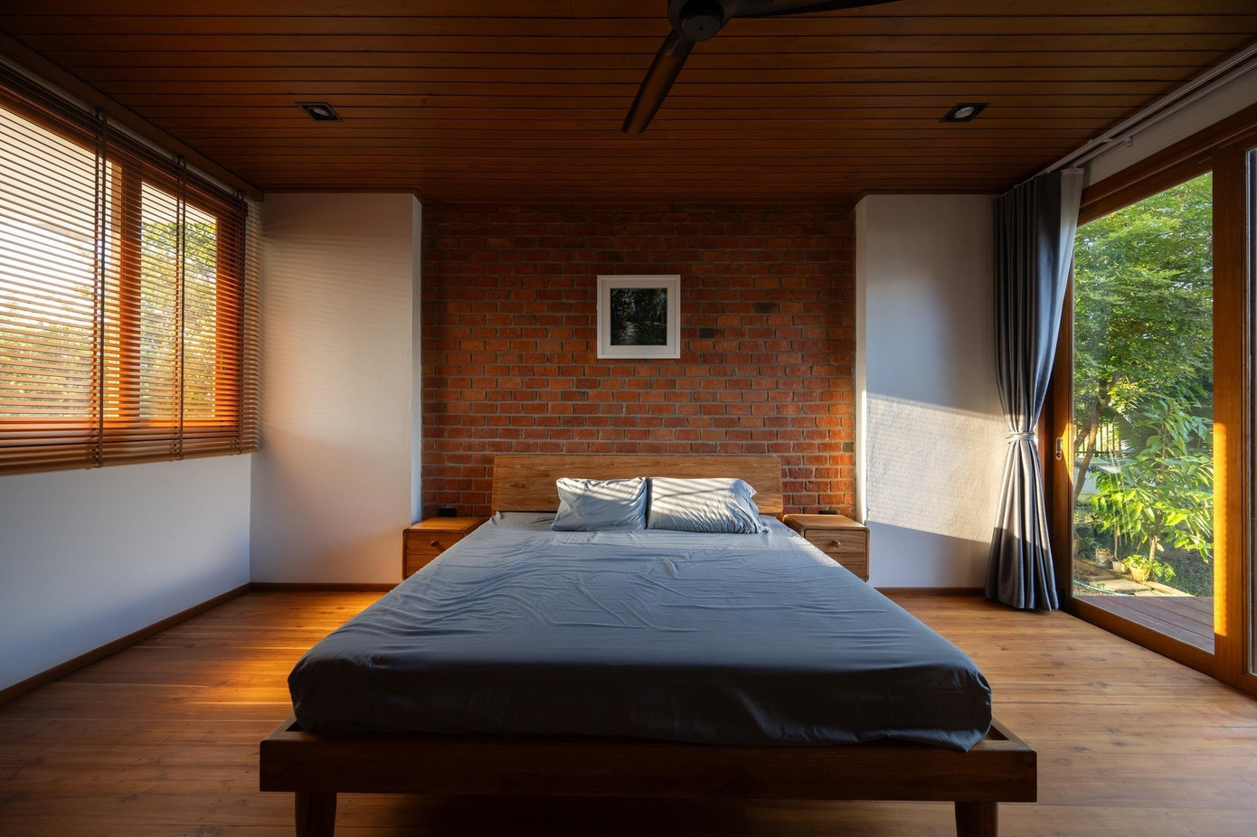 Nhà mái dốc với thiết kế bán mở - Ảnh 17