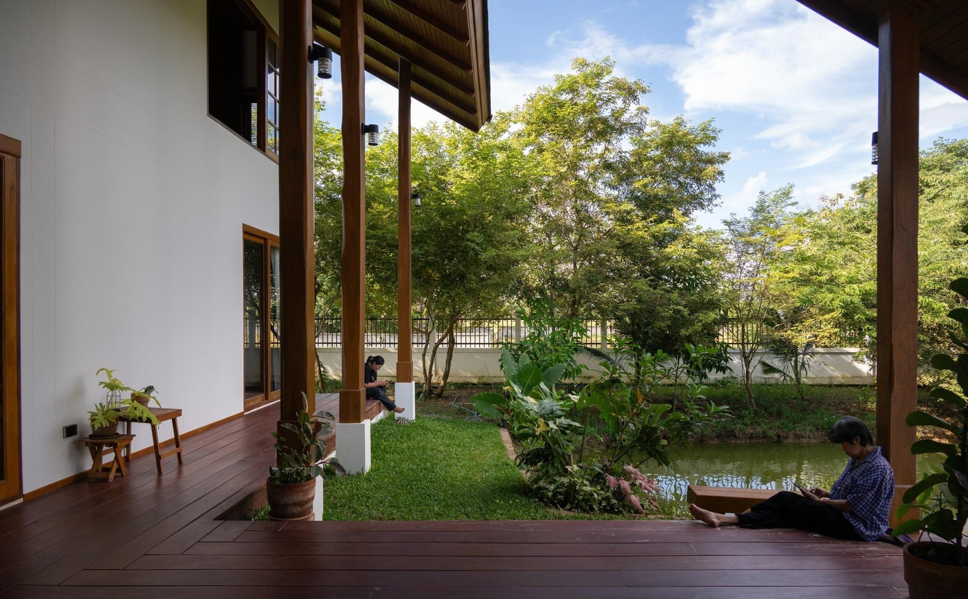 Nhà mái dốc với thiết kế bán mở - Ảnh 6