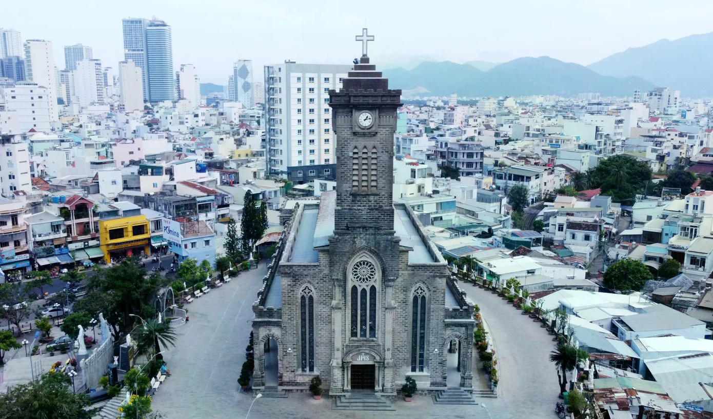 Chiêm ngưỡng các công trình dấu ấn kiến trúc Pháp ở Nha Trang - Ảnh 2