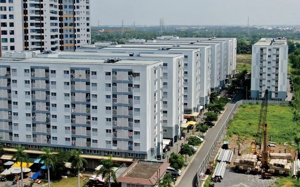 Thủ tướng yêu cầu xử lý nghiêm tiêu cực, thao túng trong mua nhà ở xã hội - Ảnh 2