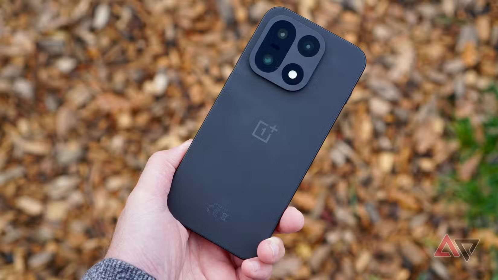 "Là chuyên gia Android, tôi khuyên bạn đừng mua mẫu điện thoại này ở thời điểm hiện tại": Xem để tránh - Ảnh 4