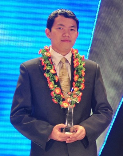 Chân dung CEO công ty 300 tỷ của ông Phạm Nhật Vượng, SN 1982, từng giúp đưa vệ tinh của VN lên vũ trụ - Ảnh 2