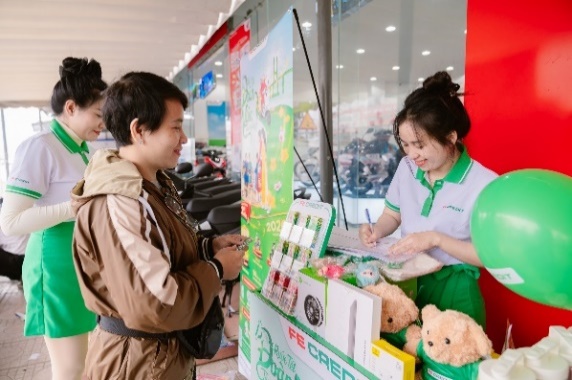 Tràn ngập không khí Tết qua chuỗi sự kiện hấp dẫn của FE CREDIT - Ảnh 1