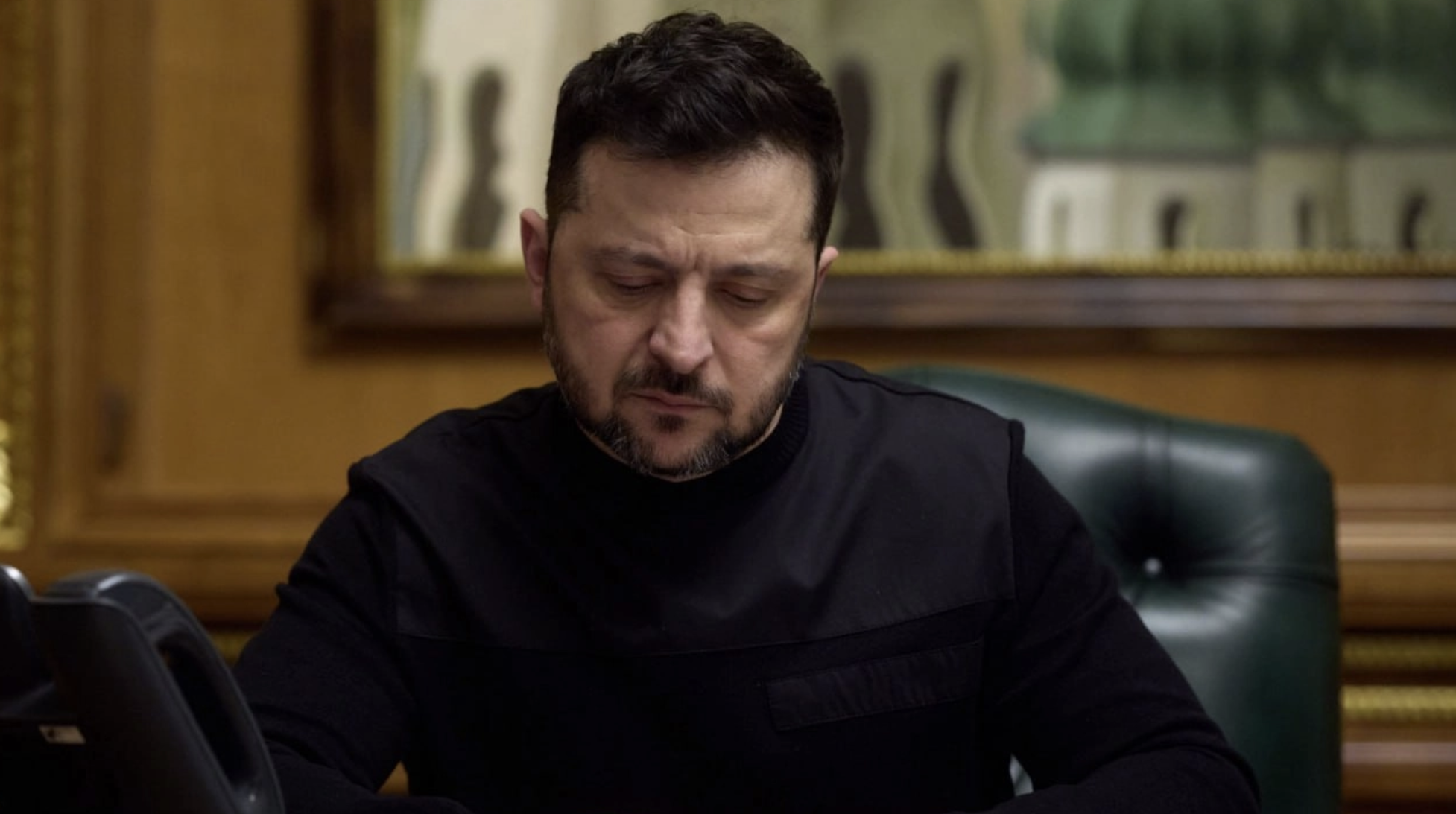 Tổng thống Ukraine nói gì khi điện đàm với ông Donald Trump? - Ảnh 1