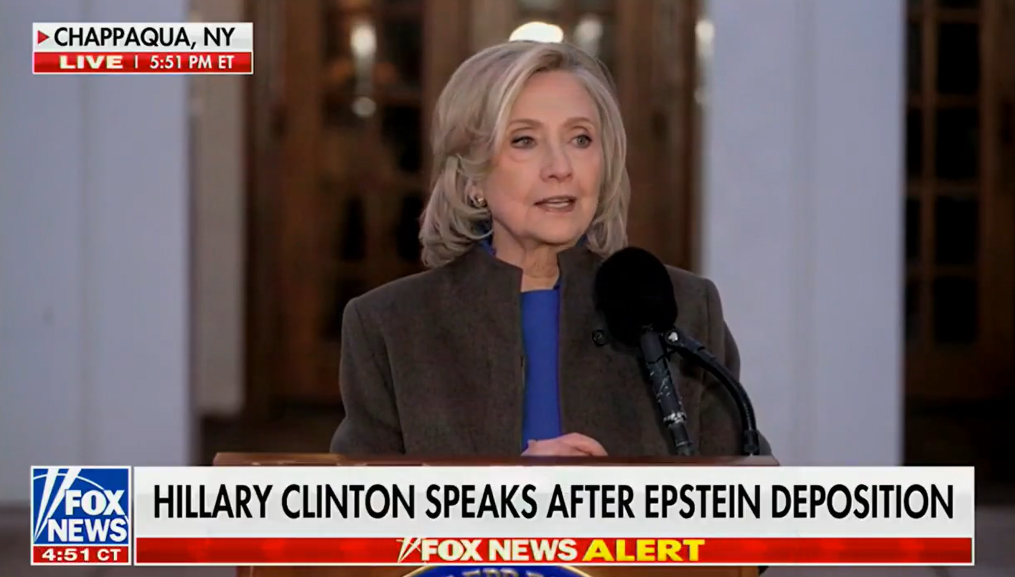 Kịch tính phiên điều trần của cựu Ngoại trưởng Mỹ Hillary Clinton về hồ sơ Epstein - Ảnh 1