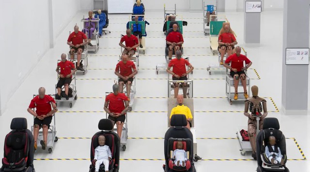 Vì sao một hãng xe lại xây trung tâm an toàn khổng lồ và tự phóng vệ tinh? - Ảnh 2