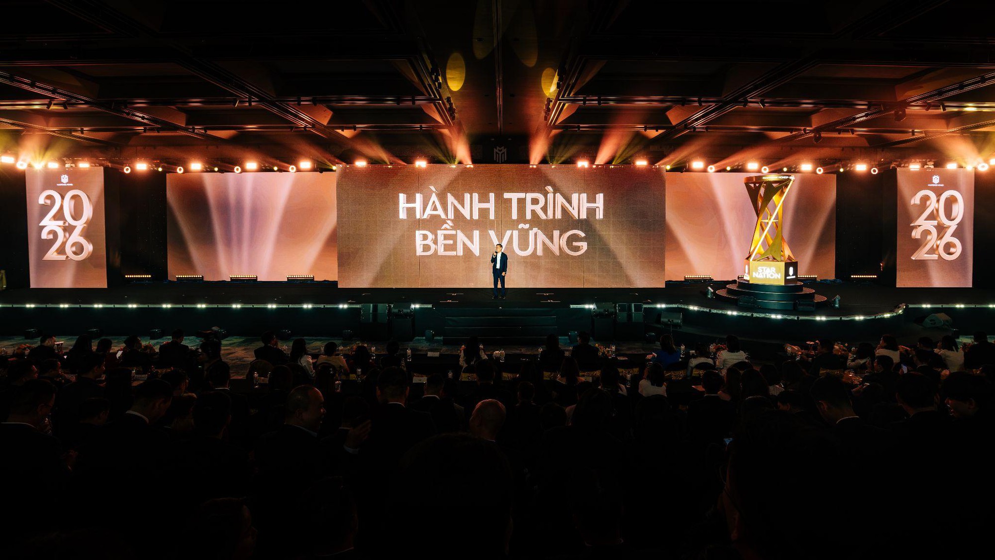 Xúc động và tự hào Lễ vinh danh đối tác kinh doanh 2025 của Masterise Homes - Ảnh 4