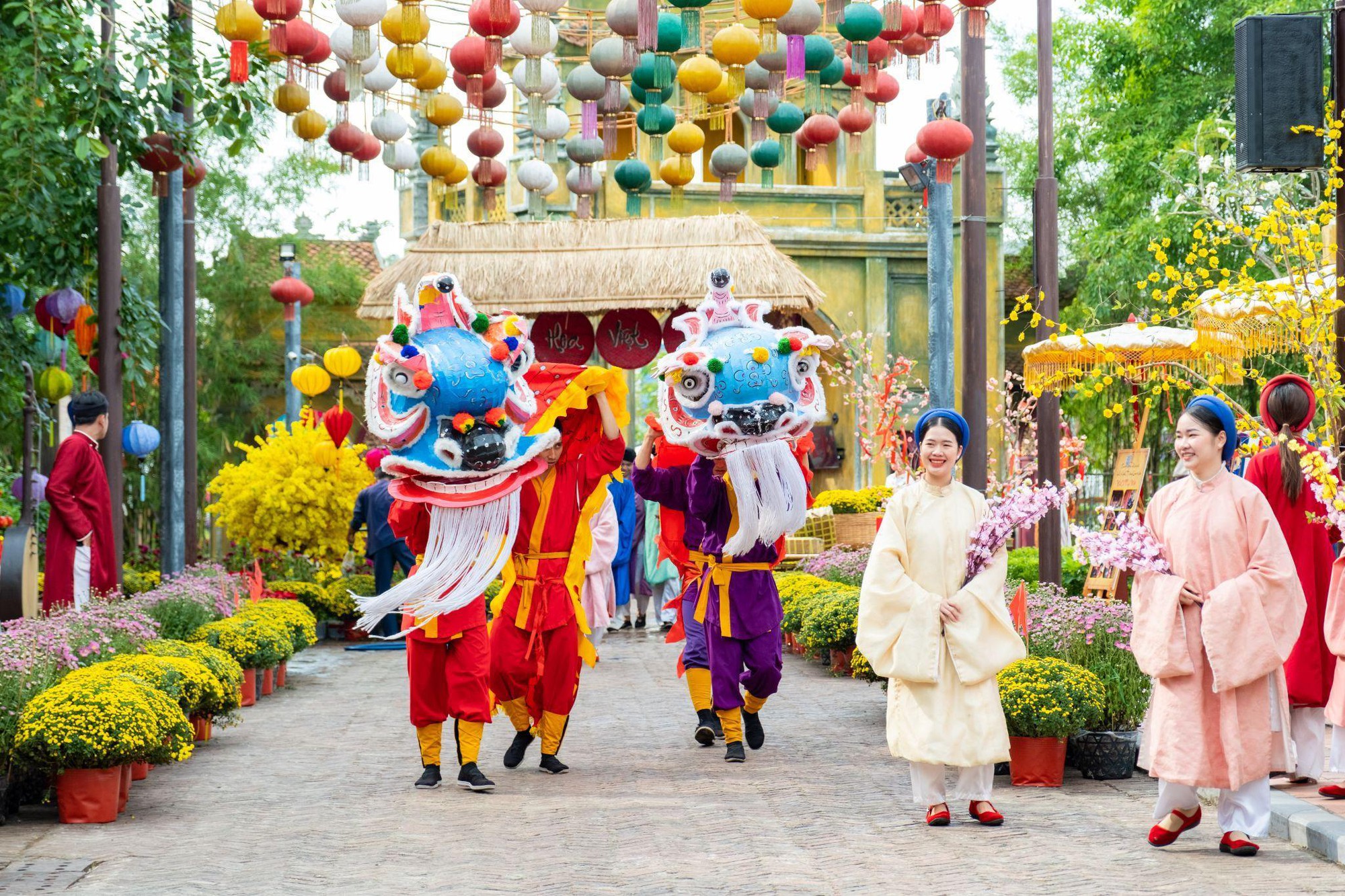 Phú Quốc thu hút du khách dịp Tết Nguyên đán - Ảnh 4