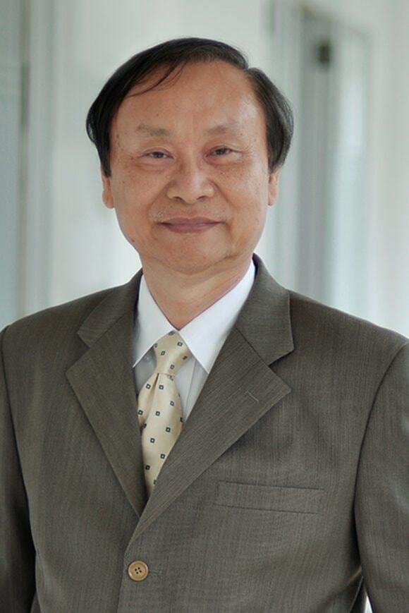 Vị Chủ tịch 80 tuổi của bệnh viện tim doanh thu 800 tỷ, thực hiện 7.200 ca mổ từ thiện cho trẻ em - Ảnh 2