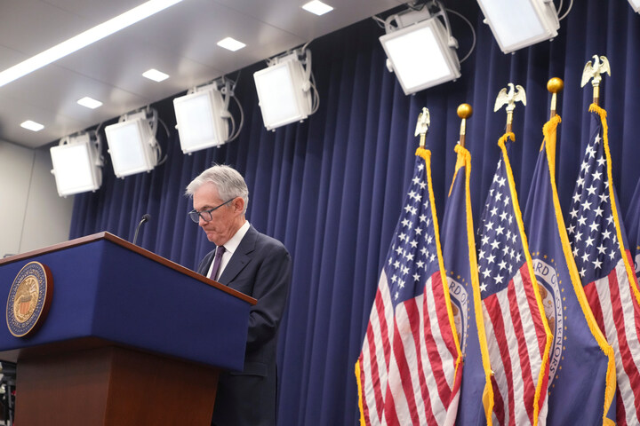 Ứng viên được Tổng thống Trump đề cử làm Chủ tịch Fed là ai? - Ảnh 3