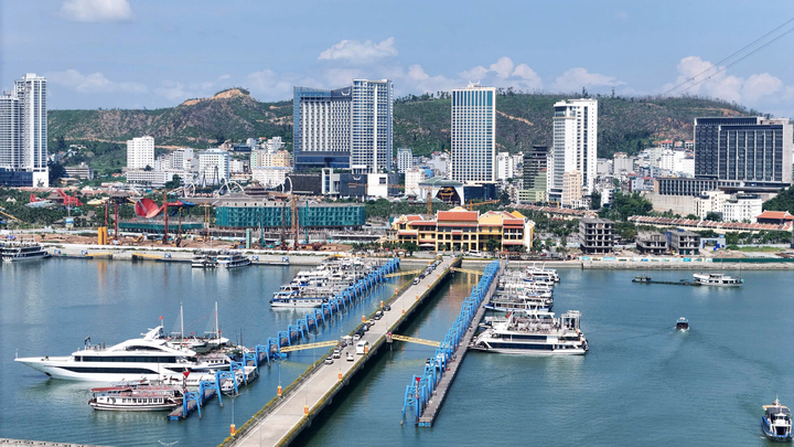 Quảng Ninh vững vàng vị thế ‘đầu tàu’ kinh tế vùng Đông Bắc - Ảnh 4