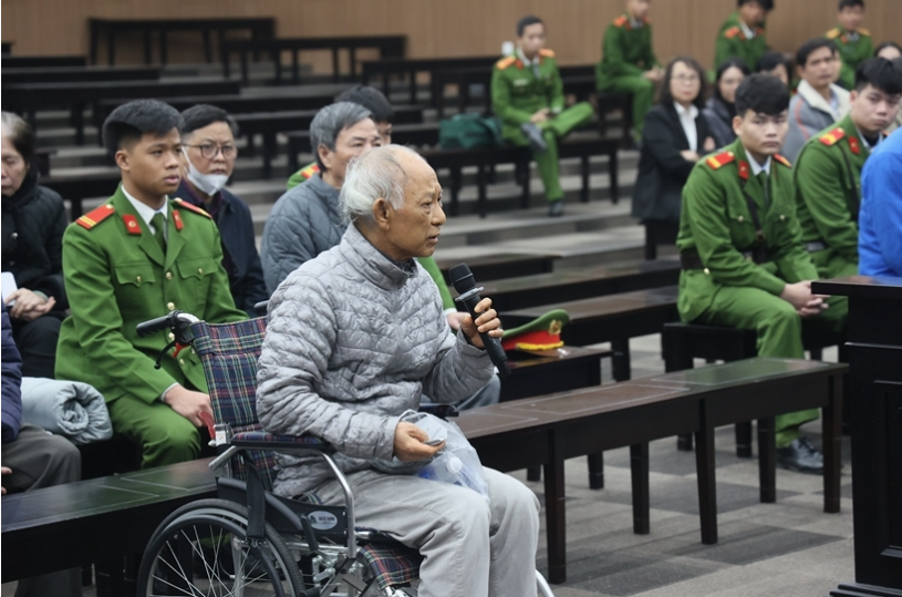 Vụ tòa tháp nghìn tỷ bỏ hoang ở Hà Nội, cựu Tổng giám đốc VICEM lĩnh 15 năm tù - Ảnh 1