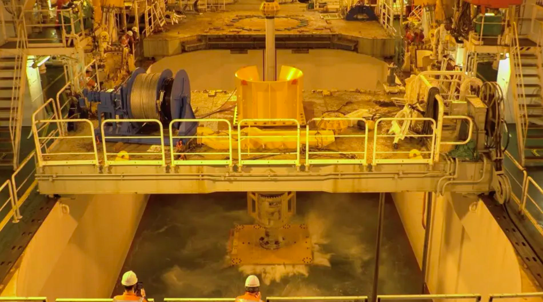 Khoan sâu 6000 mét với cỗ máy không người lái, mỏ kho báu 16 triệu tấn lộ diện, đủ cung cấp cho cả thế giới trong hơn 700 năm - Ảnh 1