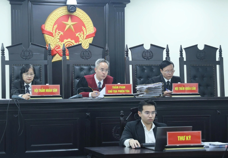 Tiếp tục phong tỏa tài sản, bất động sản của đường dây buôn lậu hơn nửa tấn vàng - Ảnh 2