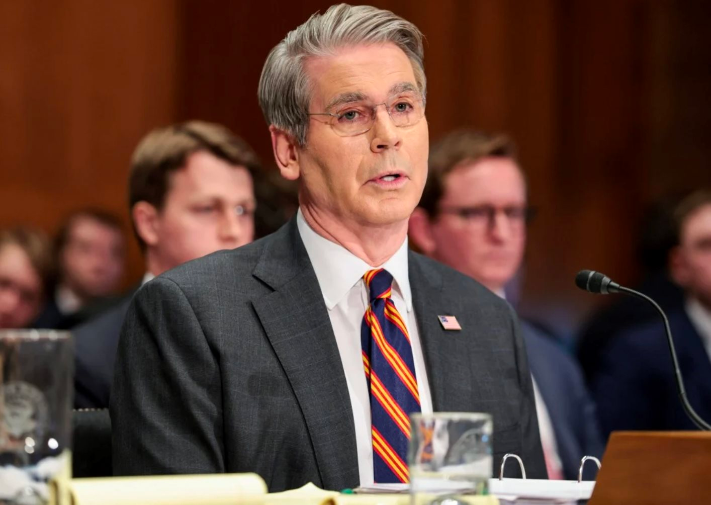 Bộ trưởng Tài chính Mỹ cảnh báo - Ảnh 1