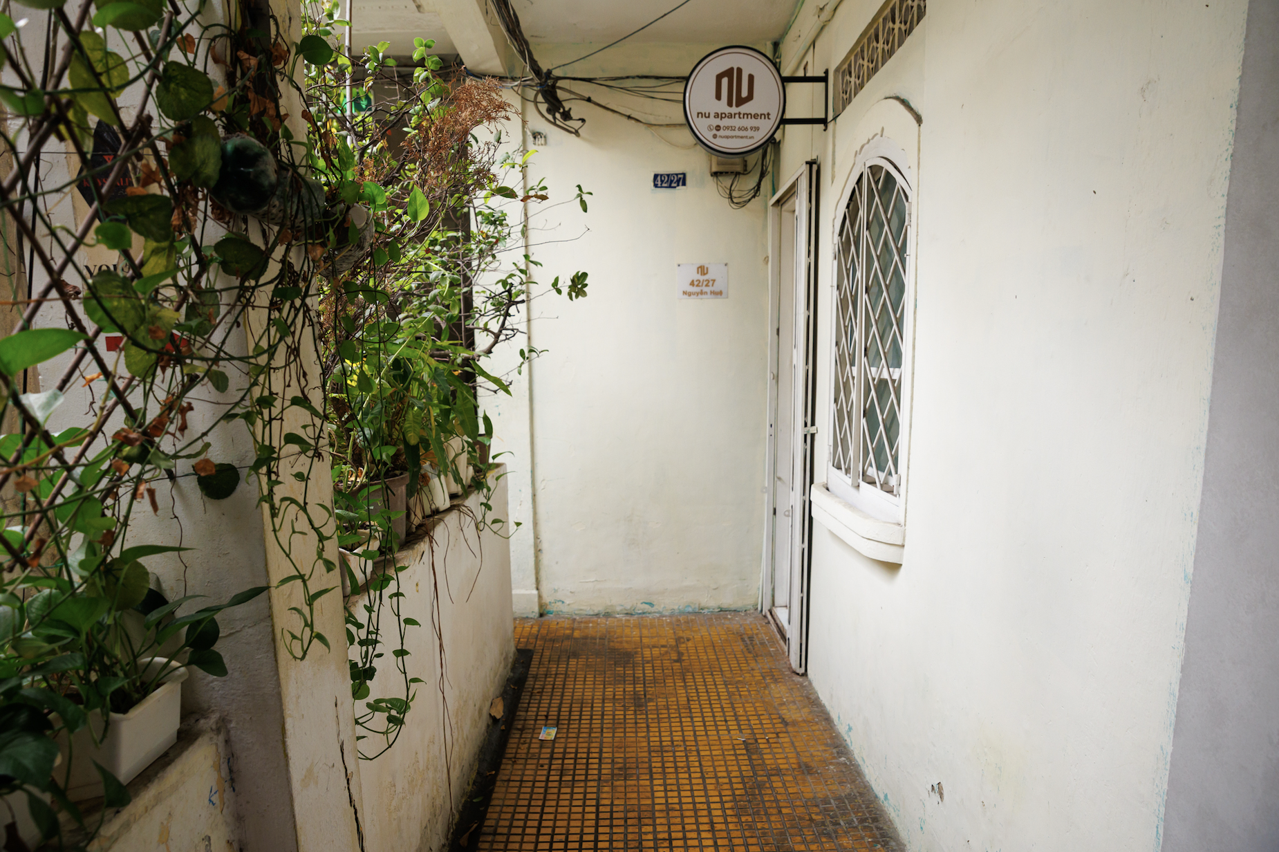 Chung cư 66 năm tuổi ở phố đi bộ Nguyễn Huệ từng lên báo Mỹ: Diện mạo sau chỉnh trang lạ lẫm, nhìn ảo như A.I - Ảnh 14