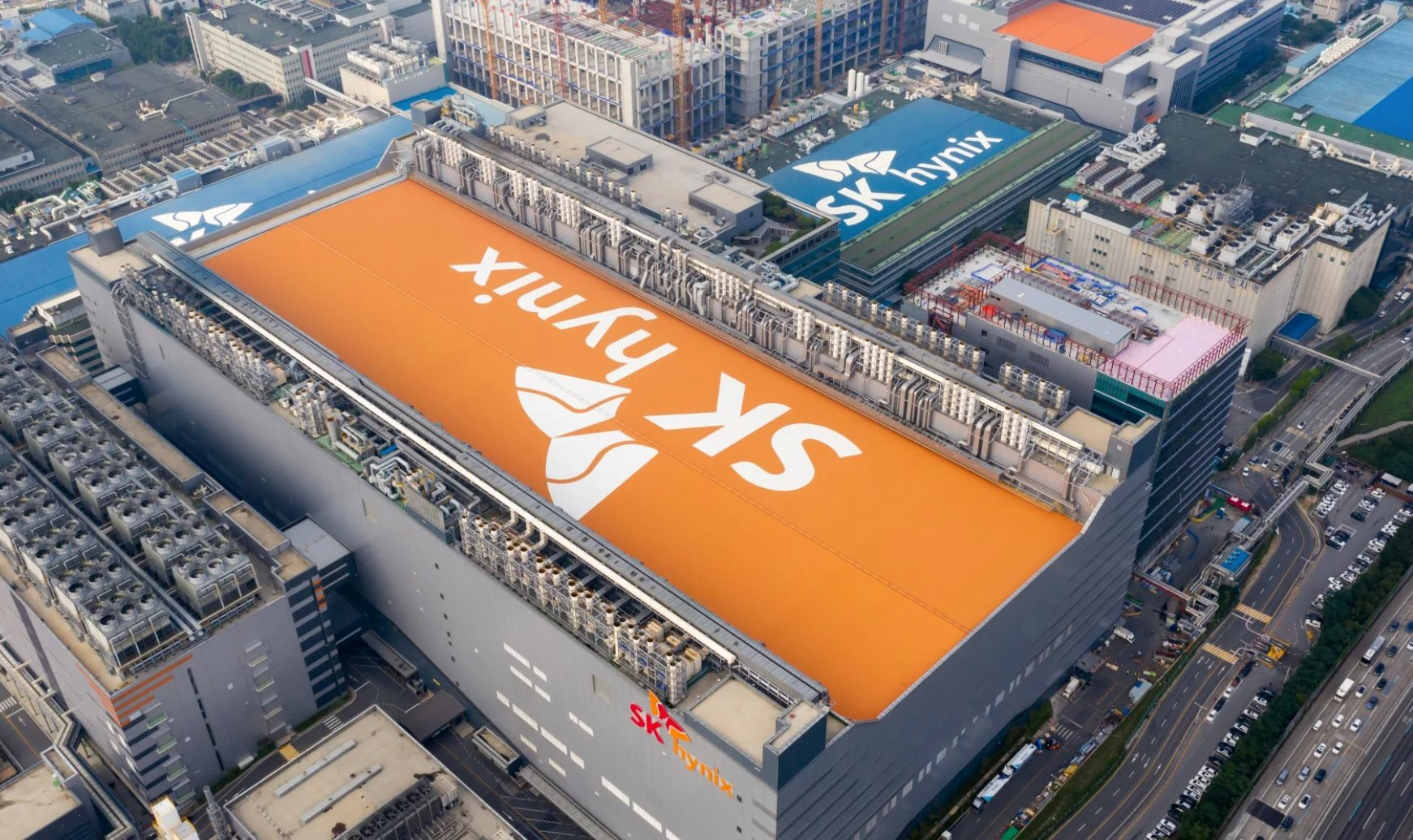 Samsung thua đau một doanh nghiệp từng bị gọi là ‘xác sống’, vị thế ‘vua chip’ cũng bị đối thủ non trẻ soán ngôi - Ảnh 2