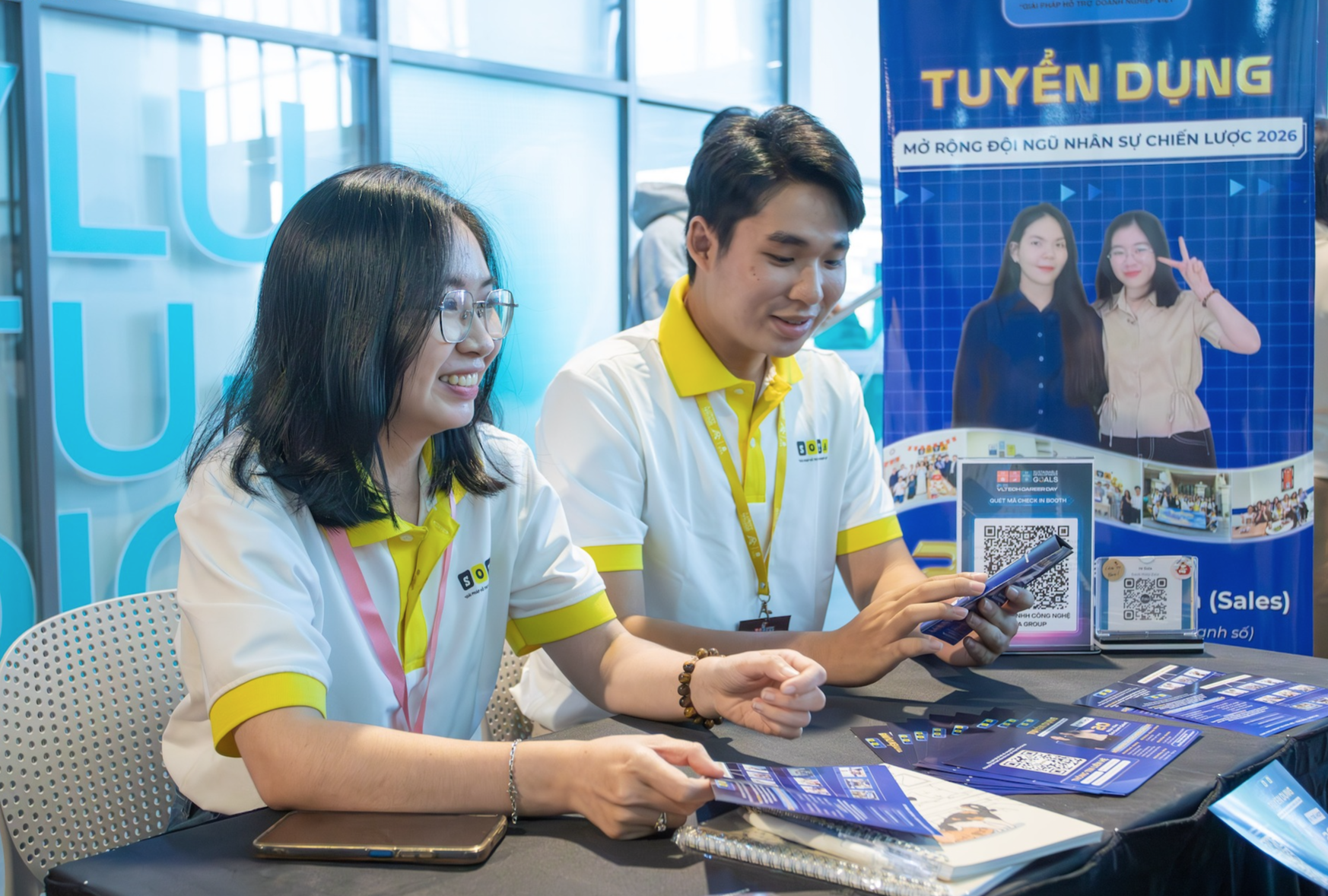 Nhìn lại một năm thăng trầm thị trường việc làm - Ảnh 3