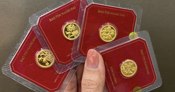 Rộ trào lưu mua vàng mini 0,1 chỉ dịp Thần Tài