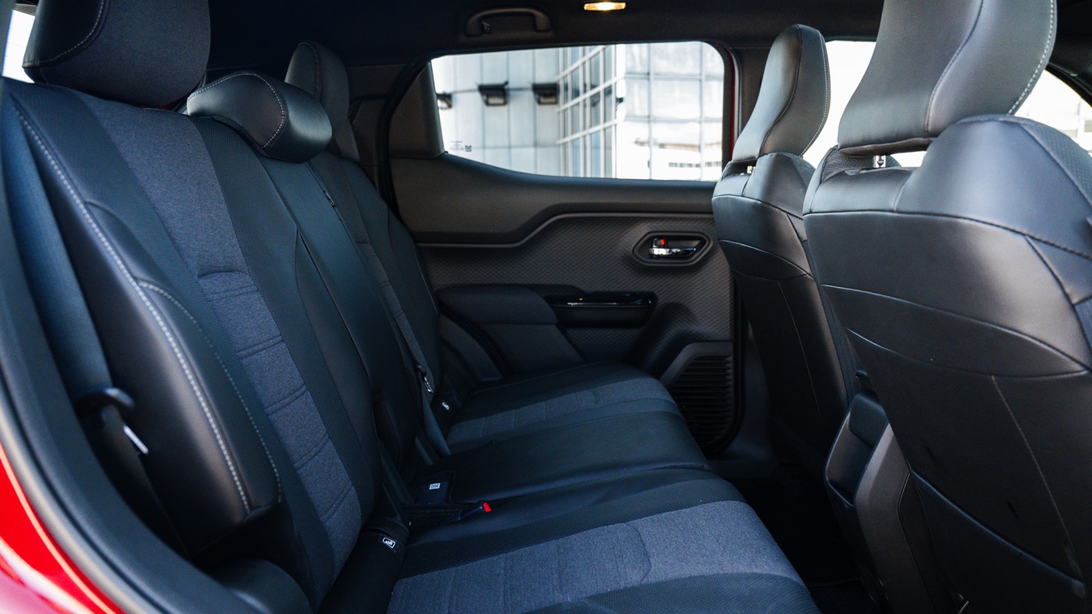 Suzuki Vitara bản điện chốt giá quy đổi ‘siêu rẻ’ chỉ 315 triệu đồng nhờ một chiêu gần giống VinFast từng làm - Ảnh 8