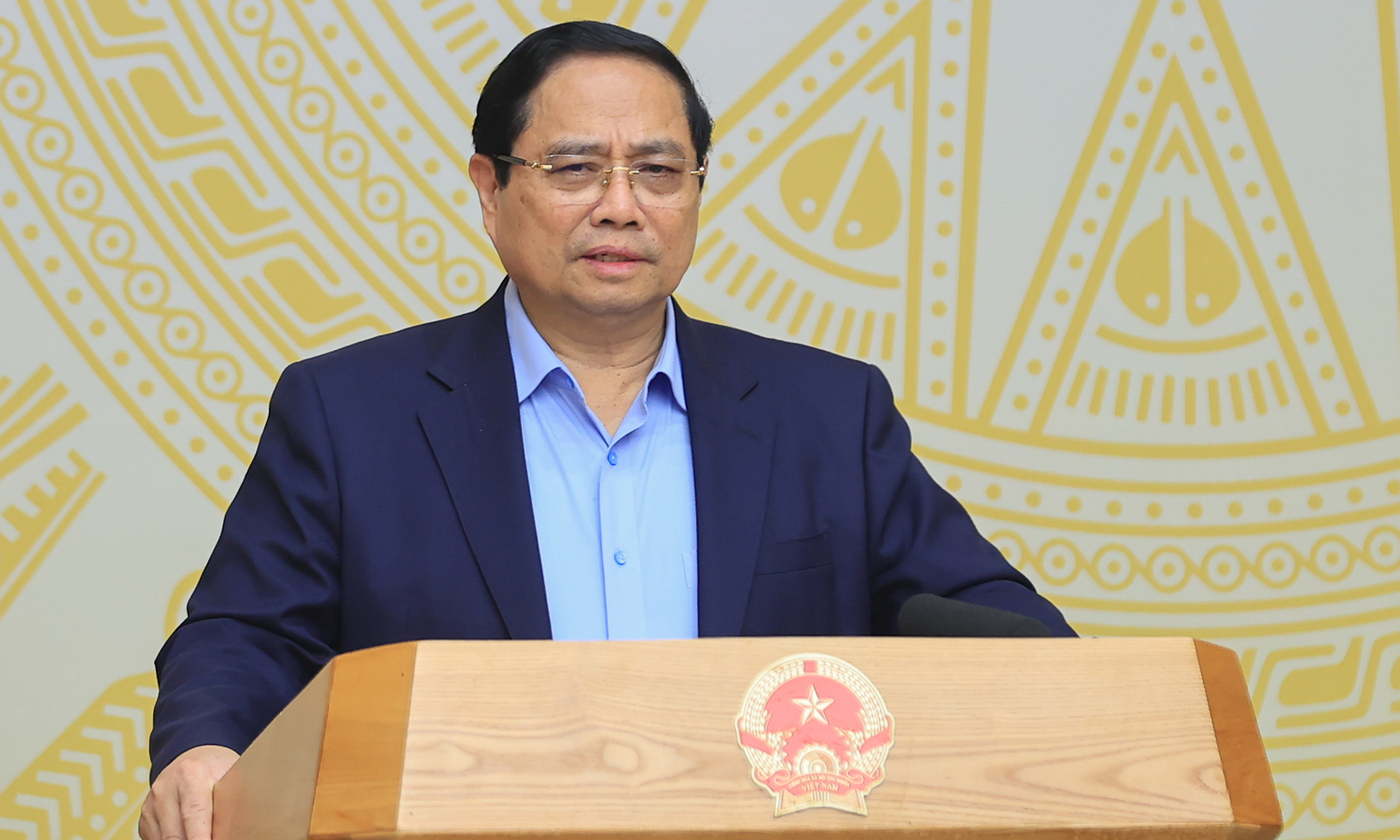 Thủ tướng: Phát triển phân khúc nhà ở cho người thu nhập từ 20 triệu đồng/tháng - Ảnh 1