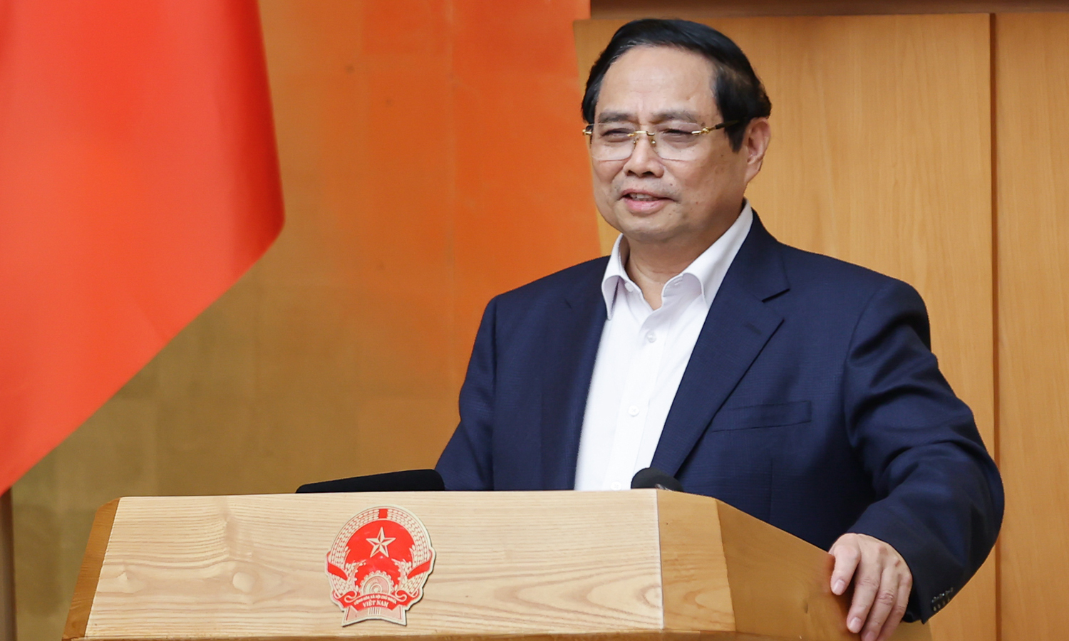 Thủ tướng yêu cầu sớm có giải pháp huy động ngoại tệ và vàng miếng trong dân - Ảnh 1