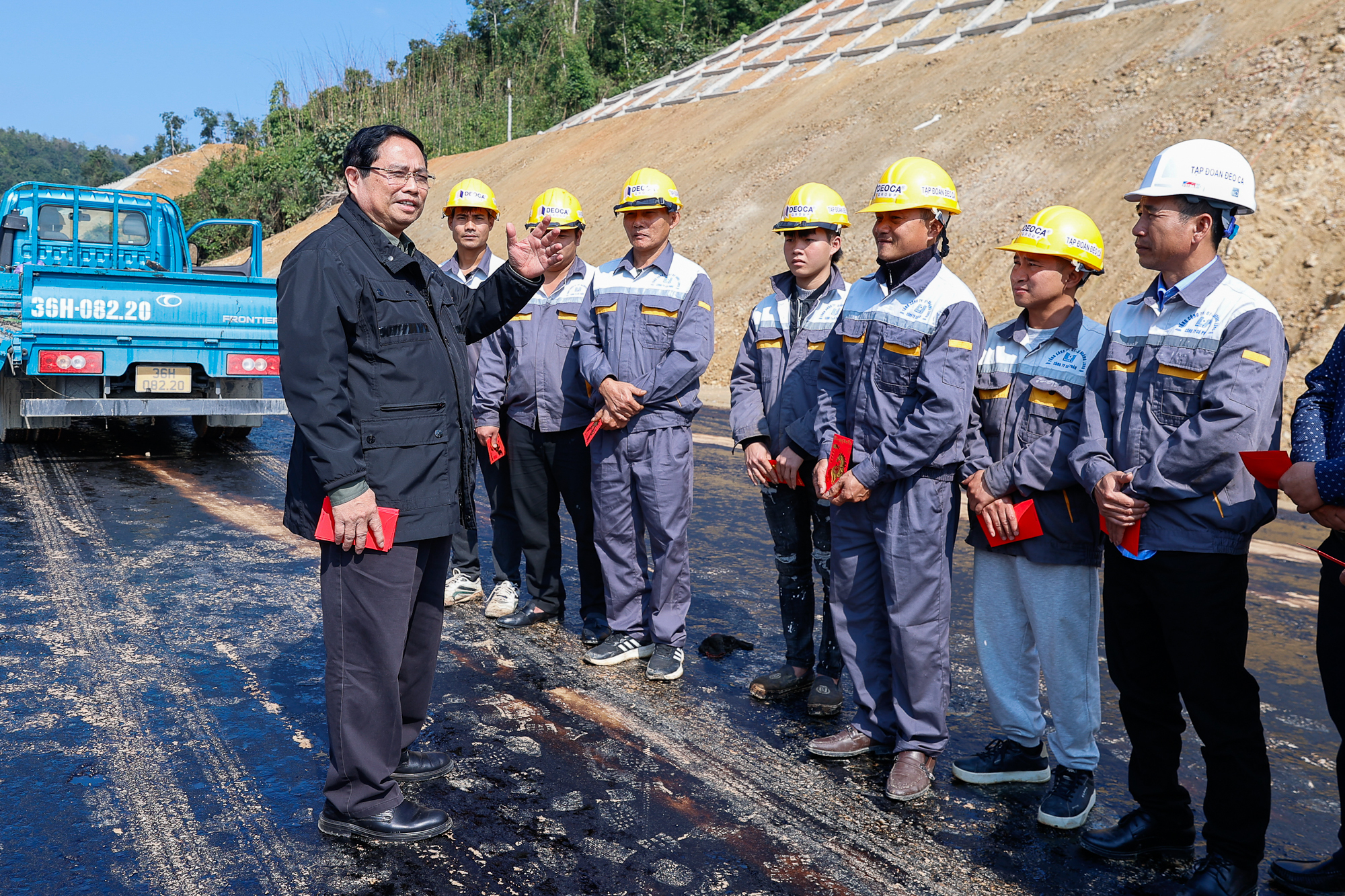 Thủ tướng kiểm tra dự án giao thông trọng điểm tại Lạng Sơn và Cao Bằng - Ảnh 3