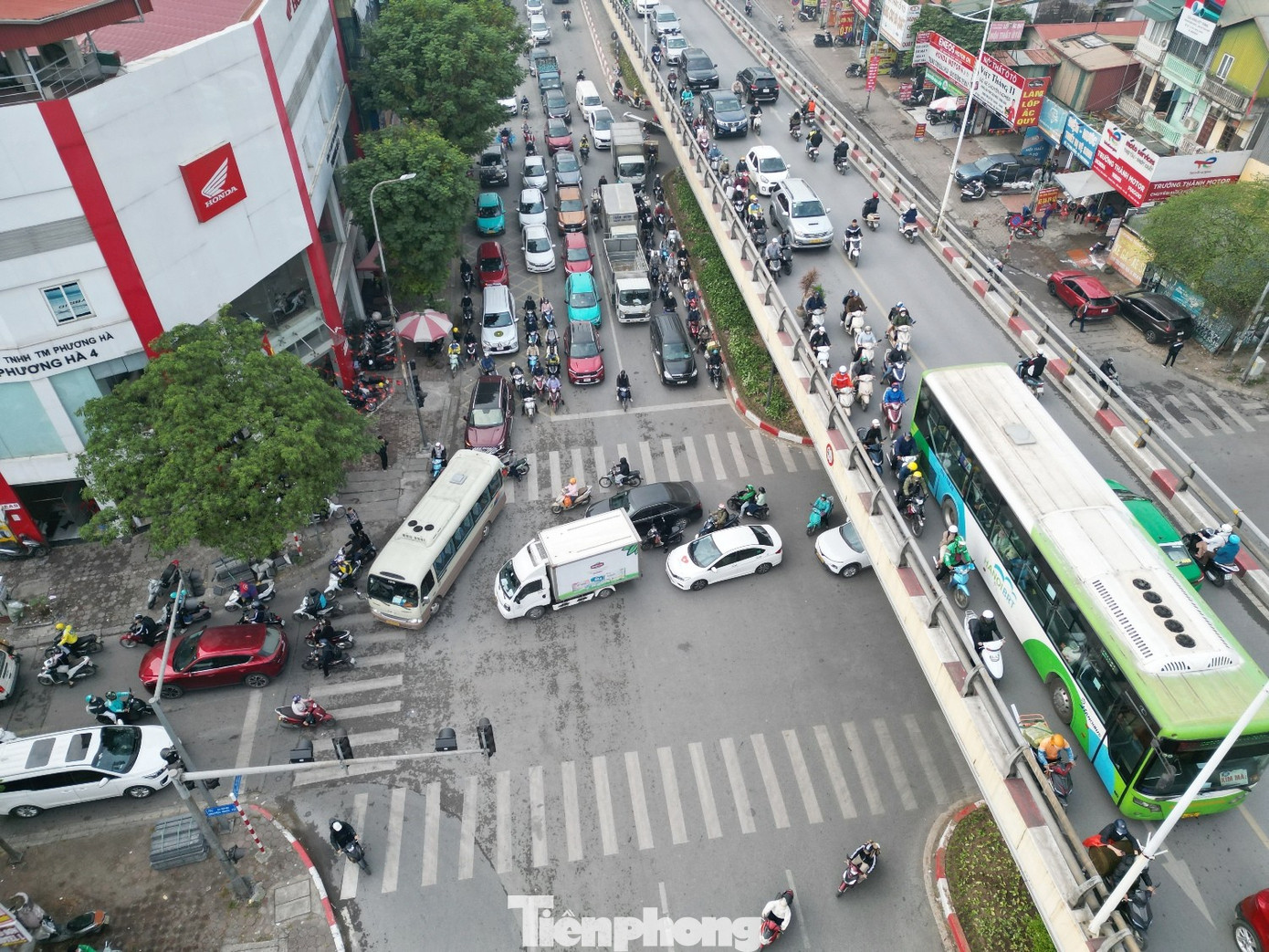 Giao thông ra sao tại 9 điểm vừa cải tạo, xử lý ùn tắc ở Hà Nội - Ảnh 1