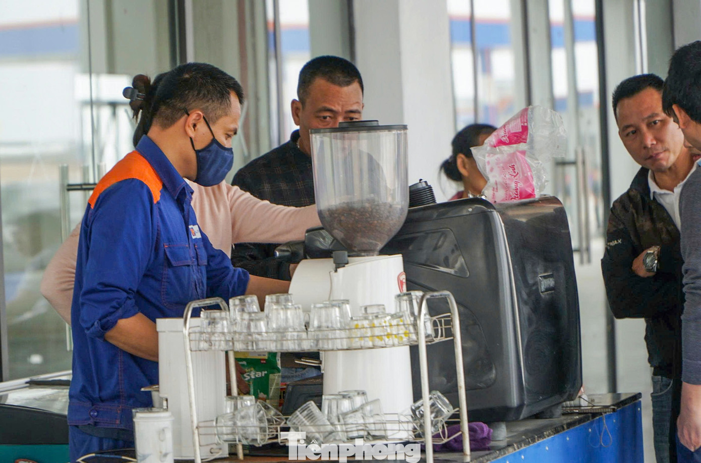 Khai thác tạm trạm dừng nghỉ trên cao tốc Bắc - Nam qua Thanh Hóa dịp Tết - Ảnh 8