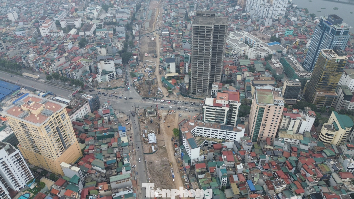 Hà Nội: Công nhân làm việc xuyên Tết trên công trường Vành đai 1 - Ảnh 11