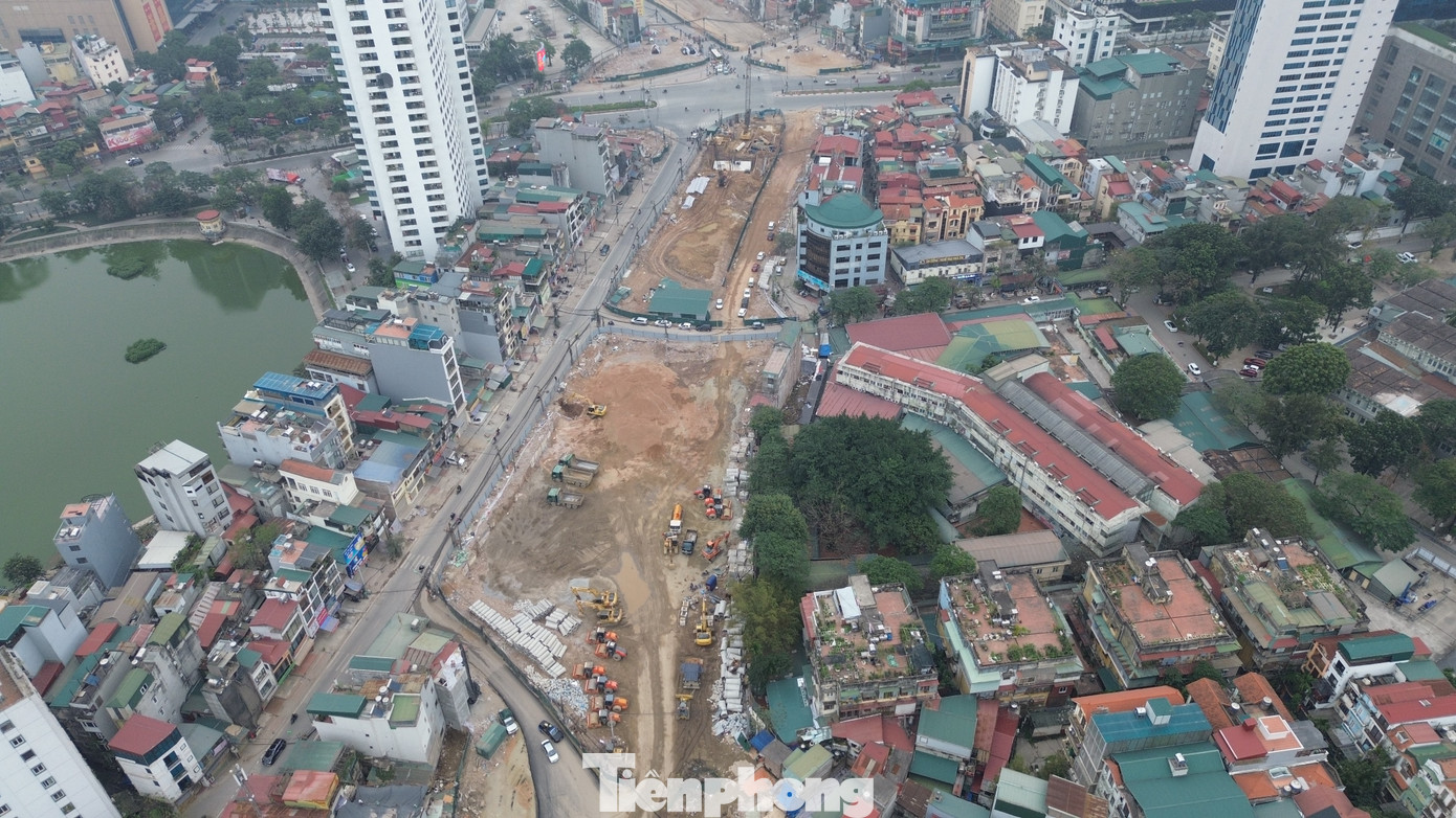 Hà Nội: Công nhân làm việc xuyên Tết trên công trường Vành đai 1 - Ảnh 10