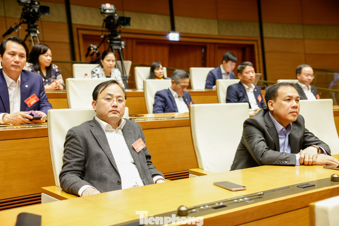 Tổng Bí thư: Cùng xây khách sạn, sao tư nhân làm 1 năm, nhà nước 5 năm chưa xong? - Ảnh 10