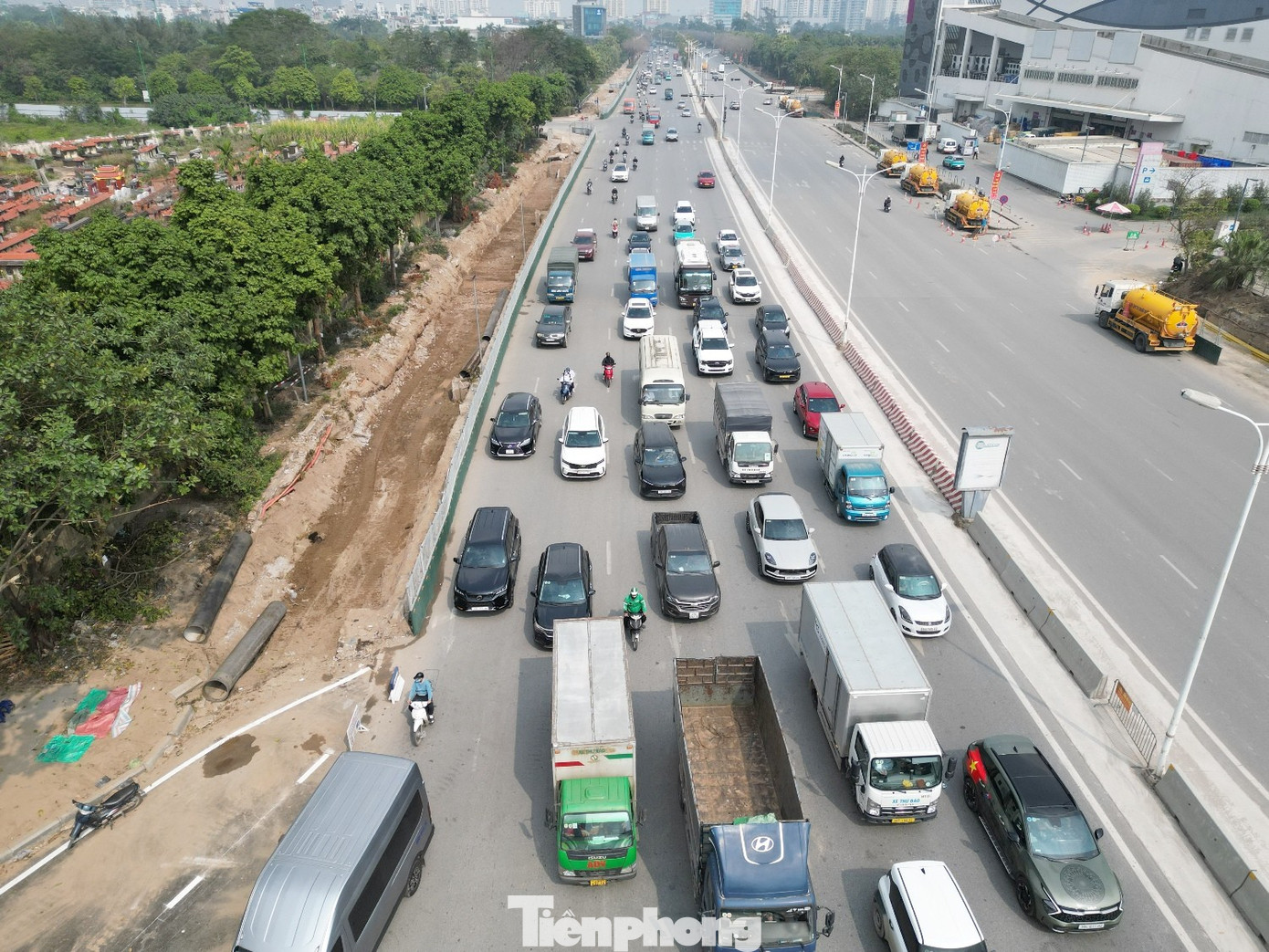 Xe đi lại thế nào khi điều chỉnh giao thông tại công trình hầm chui nút giao Cổ Linh? - Ảnh 7